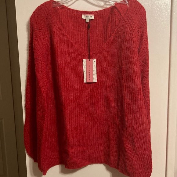 🔘 Andree By Unit Women’s Puffy Sleeved Sweater (size L) NWT - Picture 1 of 9